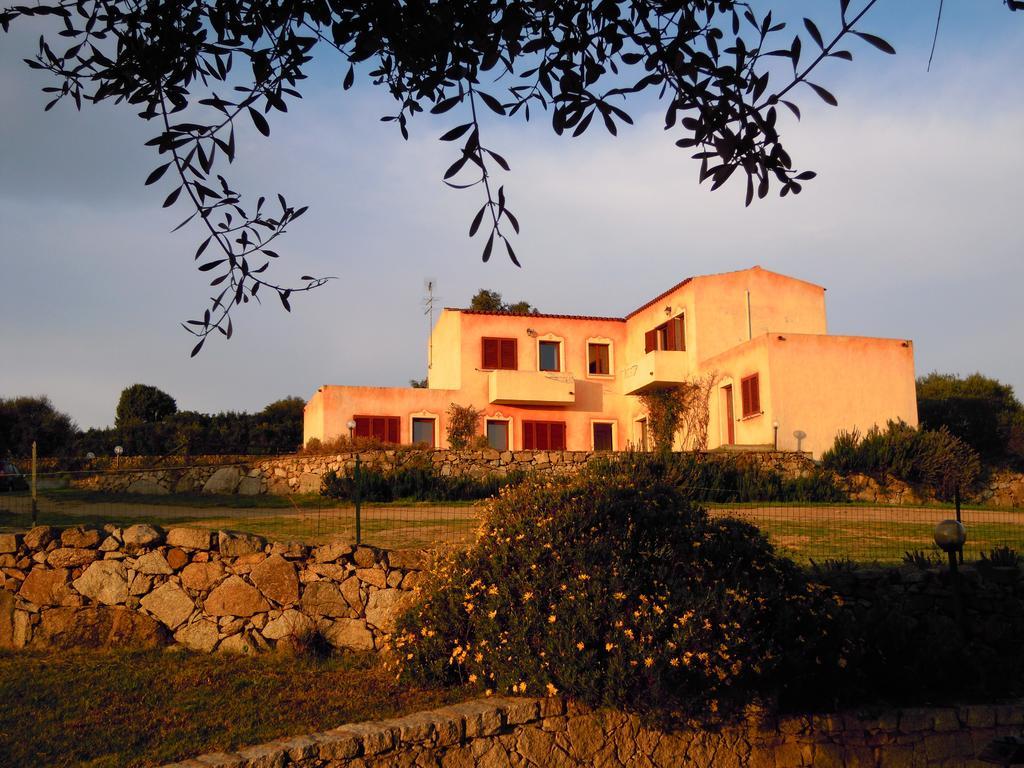 Agriturismo Candela Hotel Arzachena Eksteriør billede